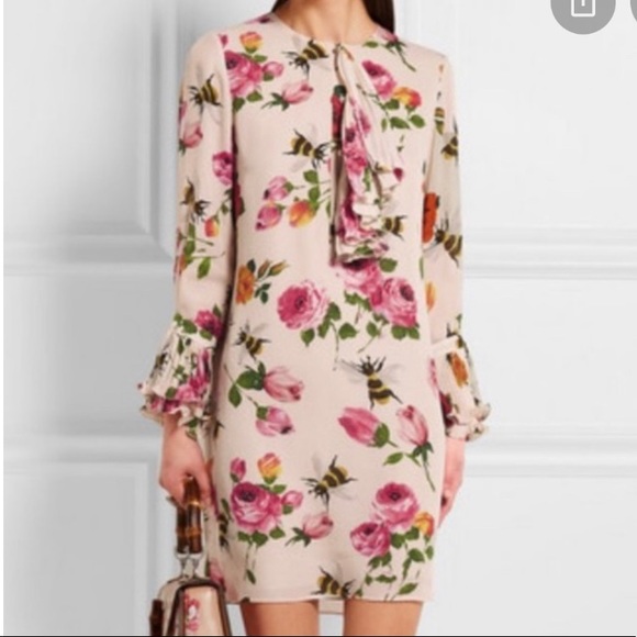 Gucci Dresses & Skirts - Gucci Roses and Bees Silk Shift Dress